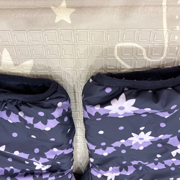 minkmui (Korean Brand) dress or sweater - Picture 4 of 5